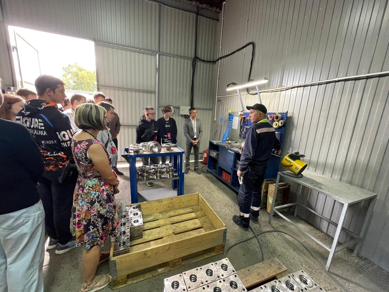 Обзорные экскурсии по производству для студентов "УАвиаК"